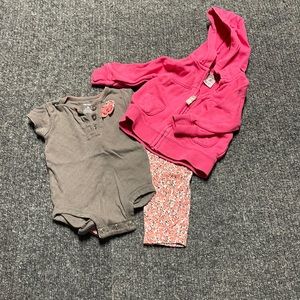 Carter’s 3-pc. outfit-zip up hoodie, onesie and pants-floral, pink and gray-6M